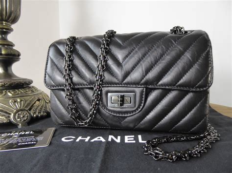 chanel so black chevron inside|CHANEL Aged Calfskin Quilted Reissue 2.55 Wallet On Chain .